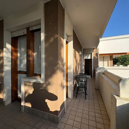 Alga House *